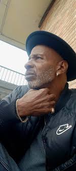 It's a chilly wet morning here up by Chicago. Hope your part of the country  is sunny and spectacular