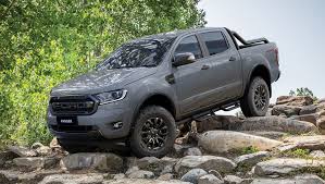 However, the three slat large chrome grille has been replaced by the traditional massive looking matt black 'ford' font grille. New Ford Ranger Fx4 Max 2021 Pricing And Specs Detailed Limited Edition Bridges Gap Between Xlt And Raptor Car News Carsguide