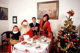 But whatever part of the country you're in, it's customary to get together with family and to abstain from eating meat at la cena della vigilia (christmas eve dinner). How To Survive Polish Christmas Article Culture Pl