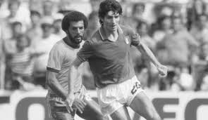 Paolo rossi collected the golden ball, golden boot and fifa world cup trophy at spain 1982. Italien Trauert Um Wm Held Und Torschutzenkonig Paolo Rossi