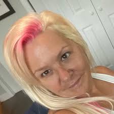 Sydney Murphy (@SydneyMurphy2)