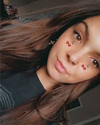 Caitlin Teague's Instagram, Twitter & Facebook