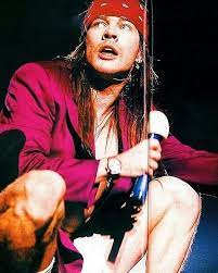 Follow Axl Rose Me For More Guns Roses Gunsnroses Axl Axlrose Slash 90s 80s 80srock Izzystradlin 90srock Axl Rose Bandas