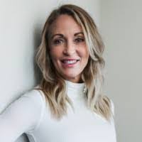 Dana Fresia's Instagram, Twitter & Facebook