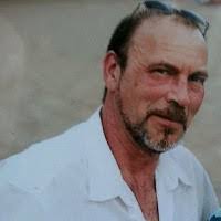 Thomas Dede's Instagram, Twitter & Facebook