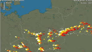 See lightning strikes in real time across the planet. Gdzie Jest Burza Radar Burzowy Online Gdzie Jest Burza Radar Burzowy Online Interaktywna Mapa Str Zow Pl Wiosna I Zblizajace Sie Wielkimi Krokami Lato Obfituja W Nagle Zmiany Pogody Srktidqqmcerm