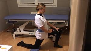 Etirement Du Psoas Youtube Conseils et exercices kine pour se soigner. etirement du psoas