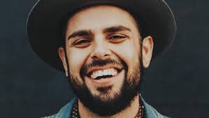 Exclusive Music Premiere: Jo James Brings Us "Back Home"