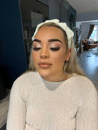 Make-Up with Chloe Ryan