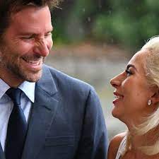 She's violently in love with bradley cooper. Lady Gaga Ist Sie Bei Bradley Cooper Eingezogen Bunte De