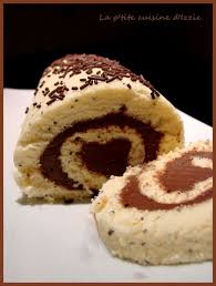 Roule Au Nutella Genoise Moelleuse Aux Graines De Pavot Cuisine D Izzie Roule Au Nutella Nutella Ganache Au Nutella
