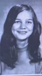 Did Marilyn Hatton drop out of FB? Does anyone know?