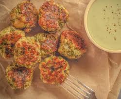 Molti alimenti, invece, non contengono istamina ma altre sostanze capaci di attivare una massiccia liberazione di quella endogena: Intolleranza All Istamina Quali Sono I Cibi Si Cedior