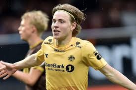 ˈbuːdə gɭimt ) bodø kasabasından, şu anda norveç'in en üst bölümü olan eliteserien'de oynayan bir norveçli profesyonel futbol kulübüdür. Bodo Glimt Striker Jens Petter Hauge Confirms Ac Milan Move Onefootball