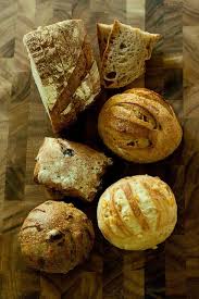 Pin De Louise Gg En Design Et Mediterranee Panes Brioches Croissants