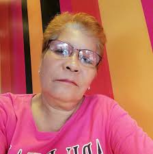 Please name these folks in the photo?