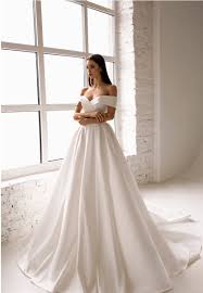 Maybe you would like to learn more about one of these? Klassische Brautkleider Natalis Brautmode Koeln