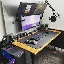 Gaming Xboxone Proevolutionsoccer Playstation Fifa Pc Battleroyale Xbox 4k Gamingmonitor Cod M Game Room Design Home Office Setup Gaming Desk Setup