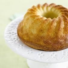 Almond Pound Cake Kroger Recipe Desserts Almond Pound Cakes Desserts With Biscuits