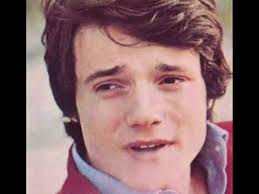 Massimo ranieri è un cantante, attore, conduttore. Massimo Ranieri Biografia Musicalstore