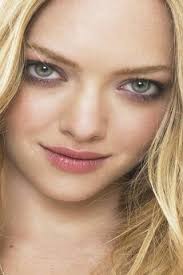 Amanda Duvar Kağıdı