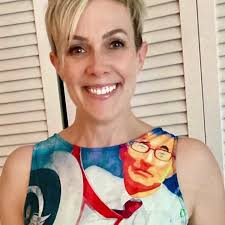 Did you know your iPhone makes these memory slide shows?, ., Did you also  know you might get a notification to view it while you’re standing in the  socially-distanced line to get into Trader Joe’s?, ...