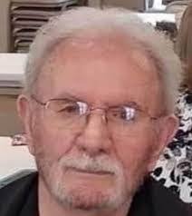 Kelly Vanover's Instagram, Twitter & Facebook