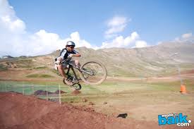 Parque farellones único lugar dentro de la cordillera de los andes con entretención de montaña, podrás realizar actividades como canopy, tubing, fat bike. Montenbaik Principal Web Del Mountain Bike En Espanol Encuentra Los Mejores Videos Y Fotos De Mtb Las Tendencias Tecnologia Y Test De Los Productos Actuales Inauguracion Parque De Montana Farellones