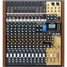 Table de mixage 16 canaux. Tascam Model 16 Woodbrass Com