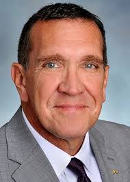 Thomas Vieyra's Instagram, Twitter & Facebook