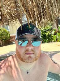 Joseph Lamon's Instagram, Twitter & Facebook