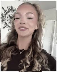 Alannah Egan's Instagram, Twitter & Facebook