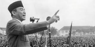Materi ini untuk pembukaan pidato, khutbah, ceramah, dan yang semakna. Mukadimah Pidato Singkat Tidak Membosankan Penutup Yang Berkesan