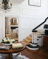 Molding With Corners For Wall And Ceiling With Clean Line Design Entryway Inspiration Foyer Decorating Home