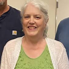 Kristi Noem confronts enemy combatants in the Portland war zone today.