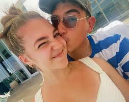 Alli Edwards (@alliroo17) • Instagram photos and videos