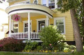 Columns are commonly found in 19th century greek revival and gothic revival house styles. Popular Column Types From Greek To Postmodern