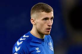 The base, the future and the transfer priorities