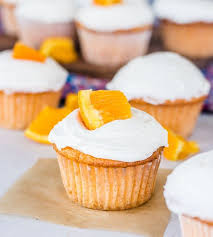 Orange Cupcakes With Fluffy Vanilla Buttercream Recette