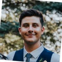 200+ perfiles de «Plummer»