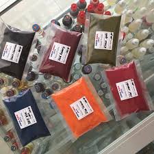 Bahkan ada juga makanan menggunakan pewarna yang tidak aman dan tidak layak digunakan untuk makanan seperti rhodamin b dan metanil yellow. Jual Pewarna Makanan Bubuk Water Base 100 Gr Di Lapak Subur Kimia Jaya Bukalapak