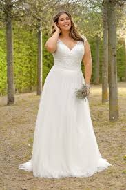 Strapless lace plus size brautkleid ps181. Plus Size Brautkleider Diebraut Gottingen