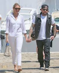 Don't try to force love. Cameron Diaz And Benji Madden Wedding Couple Marry In Secret At Home Metro News
