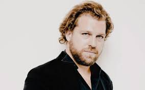 Julian Prégardien biography in English