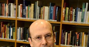 É importante dar um sinal de unidade no campo democrático', diz Sergio  Fausto