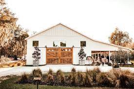 The Mulberry In New Smyrna Beach Bella Sposa Events Florida Wedding Venues Rustic Barn Wedding Barn Wedding Venue