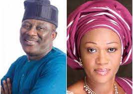 .who remi tinubu called a thug speaks (photos) / oyinlola: Social Media Trends Nigerians Drag Remi Tinubu Over Question To Adeyemi First News Ng