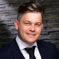 100+ "Hensch" profiles