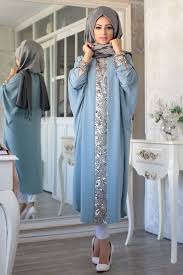 Renklerevi Tesettur Giyim Lefzen Elisa Ferace Tesettur Su Yesili Tunik Elisa Ferace Gi Muslim Fashion Outfits Muslim Fashion Dress Muslim Women Fashion