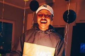 He drops something to hold his. A Reece On Why He Didn T Show Up At Nasty C S Gig Zalebs